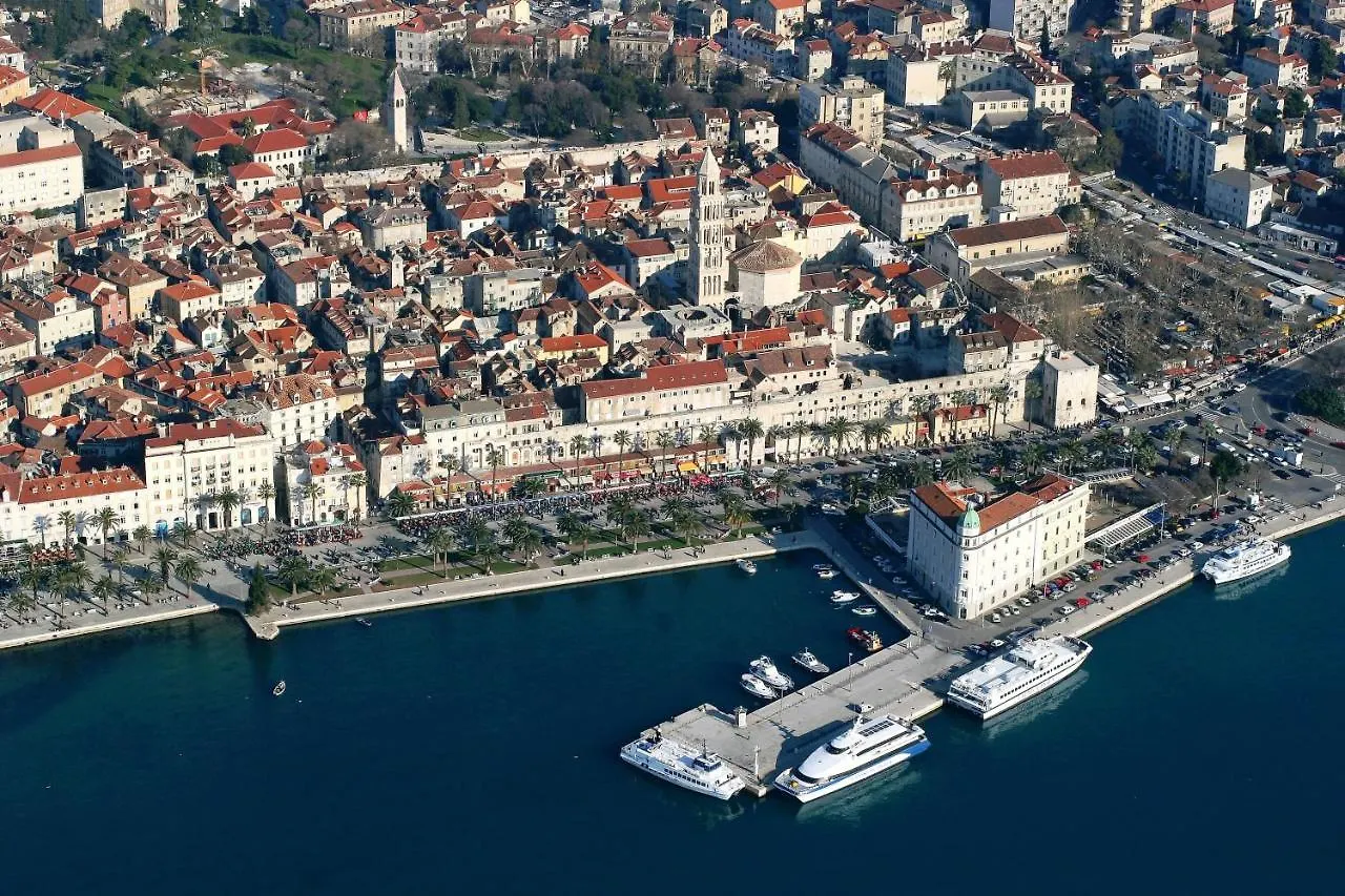Nona Tonka Apartment Split
